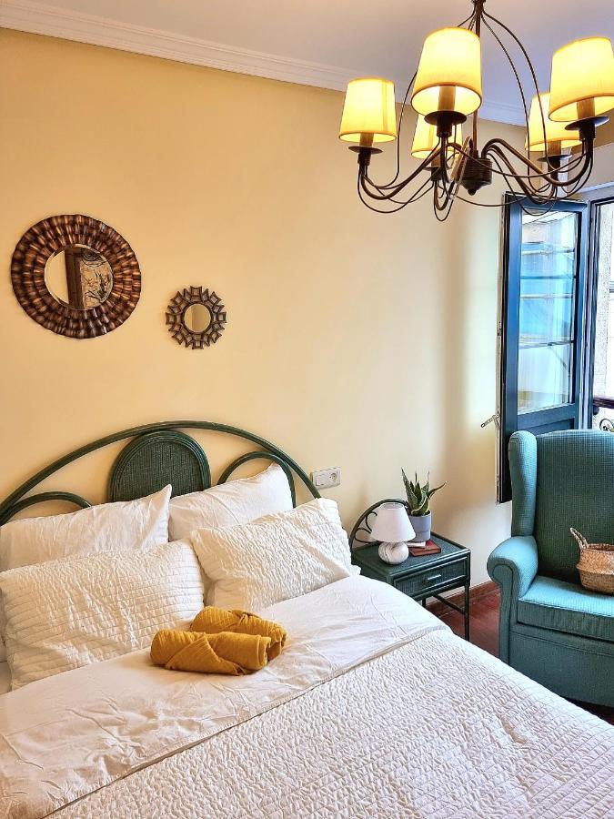 A 2 Min De La Catedral Apartment Oviedo Luaran gambar