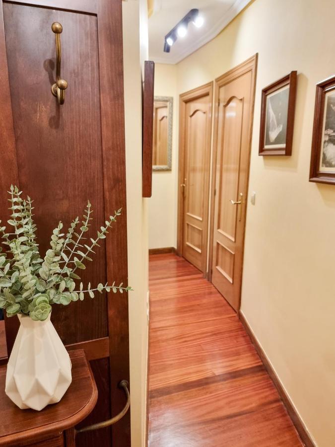 A 2 Min De La Catedral Apartment Oviedo Luaran gambar