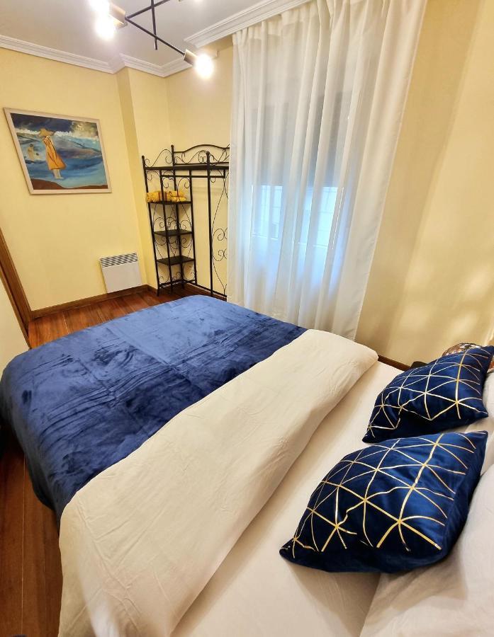 A 2 Min De La Catedral Apartment Oviedo Luaran gambar