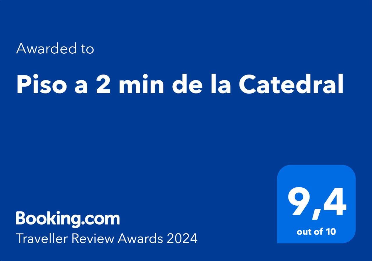 A 2 Min De La Catedral Apartment Oviedo Luaran gambar